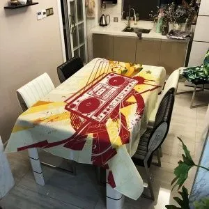 Скатерть с принтом. Ретро магнитола. Полиэстер. Размер 140 х 200 см.