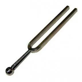 Wittner 922523 Камертон вилочный До. Прямоугольное сечение 4х5 мм.