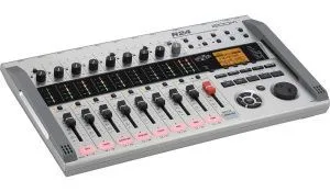 Zoom R24 Портостудия профессиональный. 