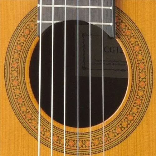 Yamaha CG122MC Гитара классическая.