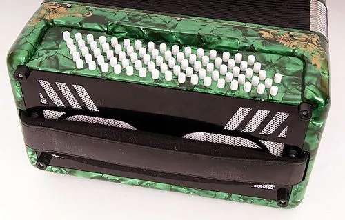 «Тульская Гармонь» Баян "Тулячок" 77/46 х 80/41 - II пятирядный, двухголосый.