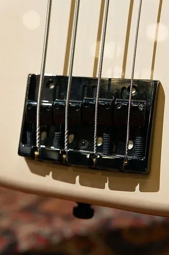 Fender Precision Bass Mexico Olympic White 1994 (б/у)