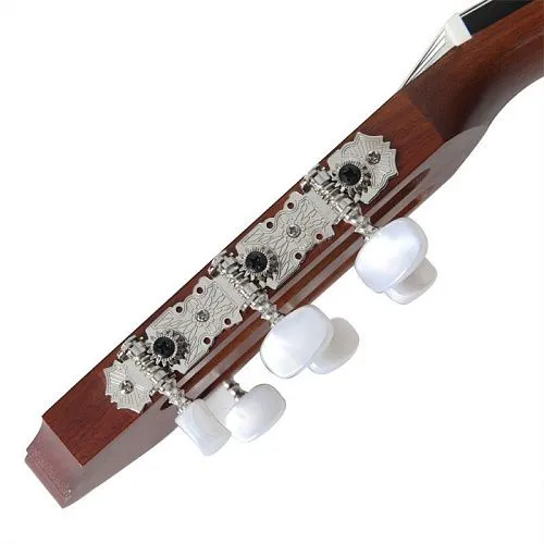 Yamaha CG122MC Гитара классическая.