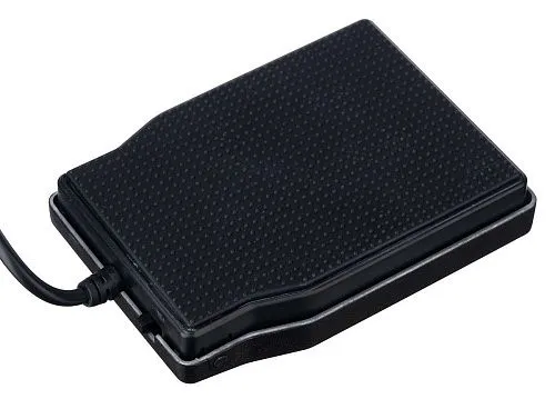 Flanger FTB-005 Педаль сустейна для клавишных.