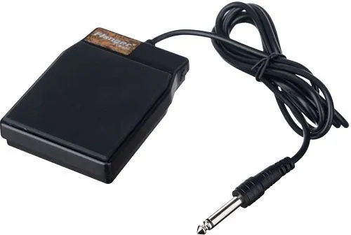 Flanger FTB-005 Педаль сустейна для клавишных.