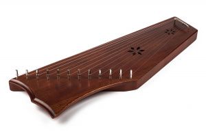 Мозеръ GWS-121W Гусли 12 струн 2-х камерные, цвет орех.