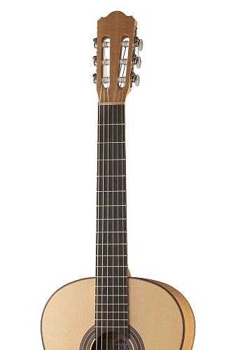 Hora SS500 Eco Классическая гитара.